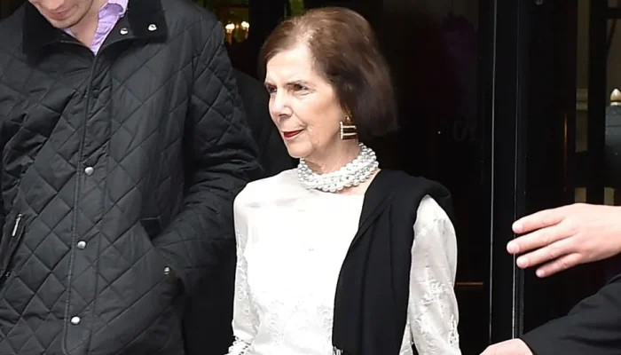 Mãe de Kris Jenner, Mary Jo Shannon, falece aos 91 anos