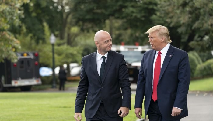 infantino-fifa-trump-casa-branca.jpg