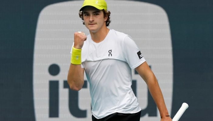 joao-fonseca-miami-open-comemora.jpg