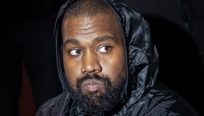 Kanye West cancela shows na Rússia após impasse de semanas