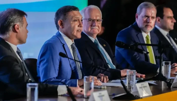 Kassio Nunes afirma que não há sinais de interferência nas eleições brasileiras