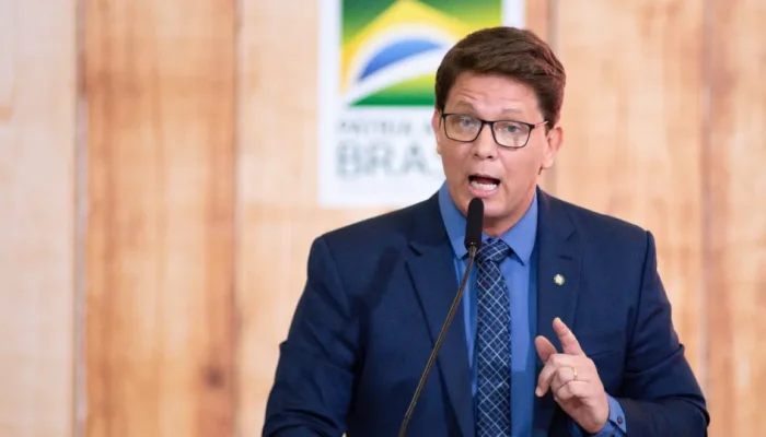 Mario Frias é investigado por pagamentos a empresa ligada a ex-diretora da Cultura