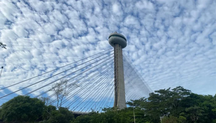 Mirante da Ponte Estaiada em Teresina continua fechado e aguarda troca de elevadores