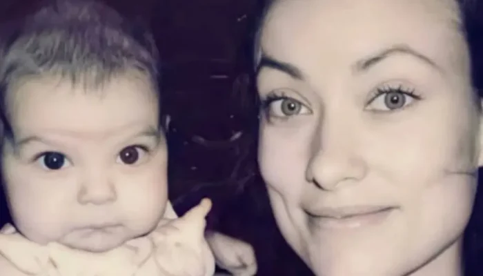 Olivia Wilde celebra 10 anos da filha com fotos raras