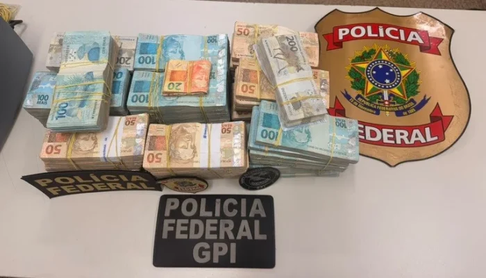 Polícia Federal apreende R$ 830 mil em espécie no Piauí