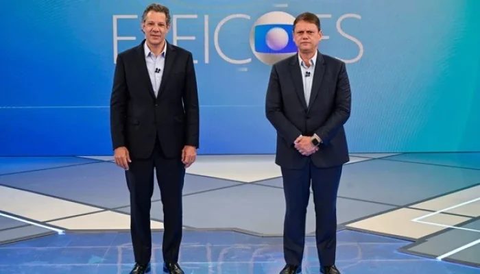 Tarcísio e Haddad debatem temas nacionais em confronto acirrado